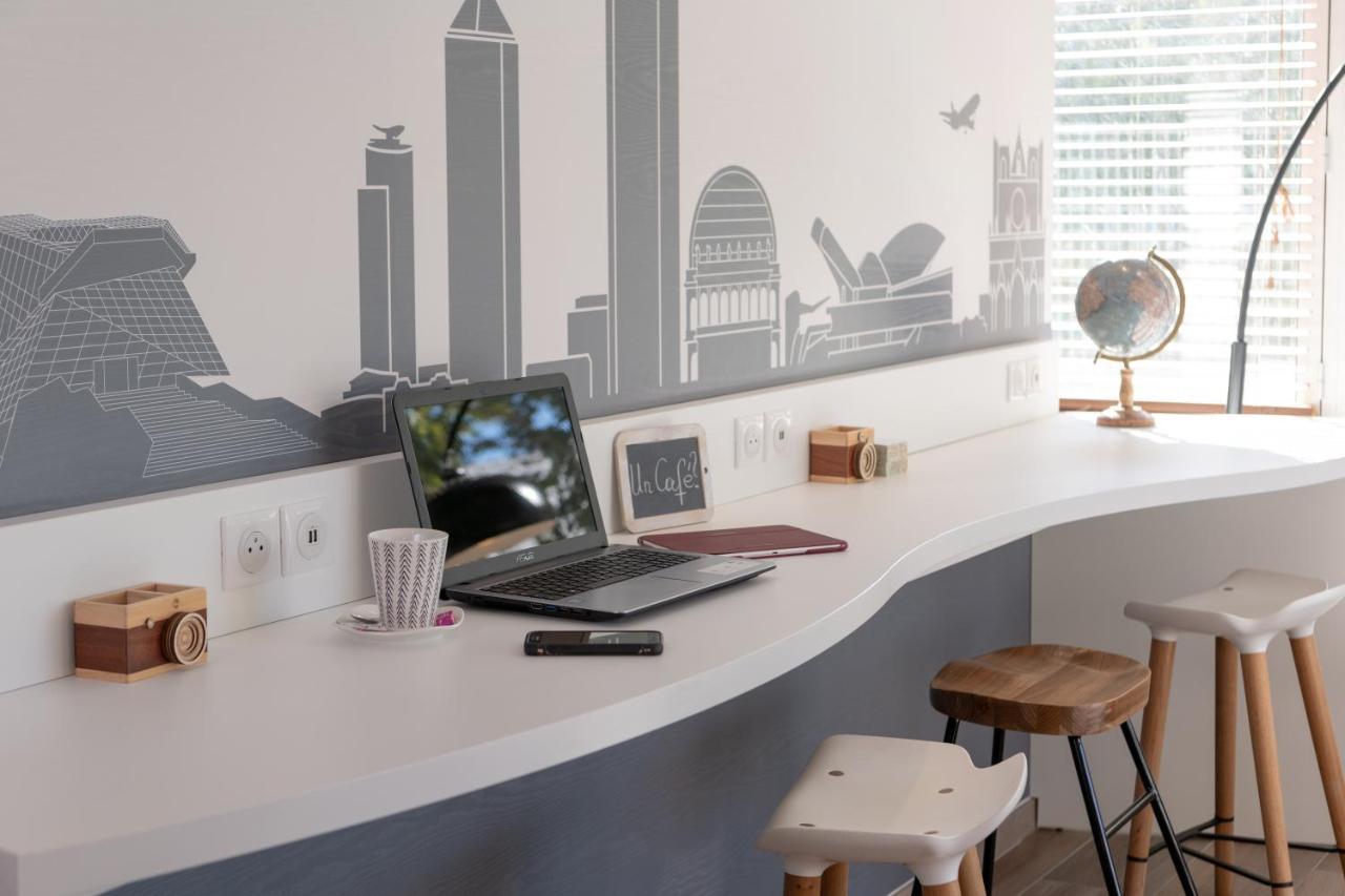 Kyriad Hotel Lyon Givors Zewnętrze zdjęcie
