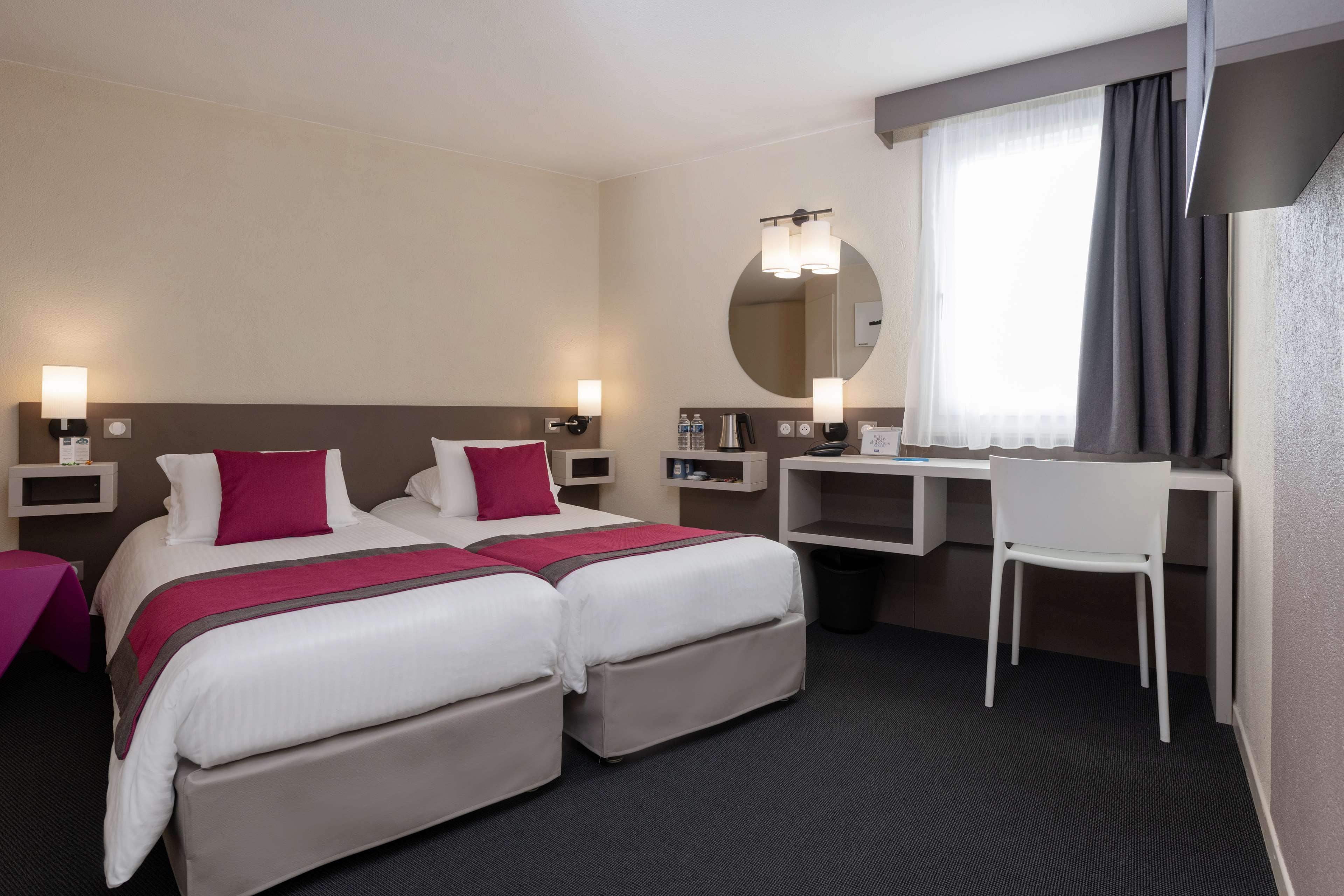 Kyriad Hotel Lyon Givors Zewnętrze zdjęcie