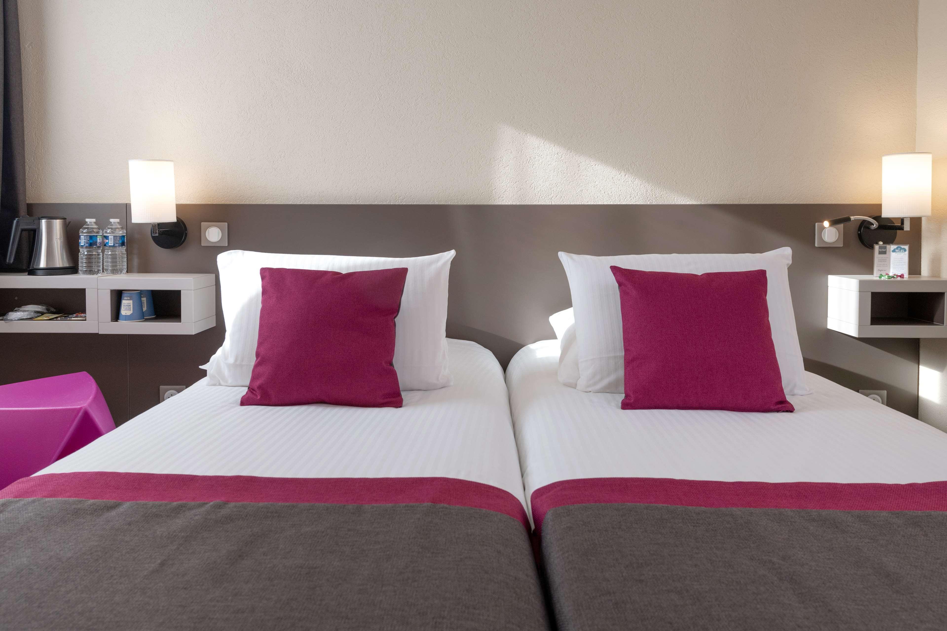 Kyriad Hotel Lyon Givors Zewnętrze zdjęcie