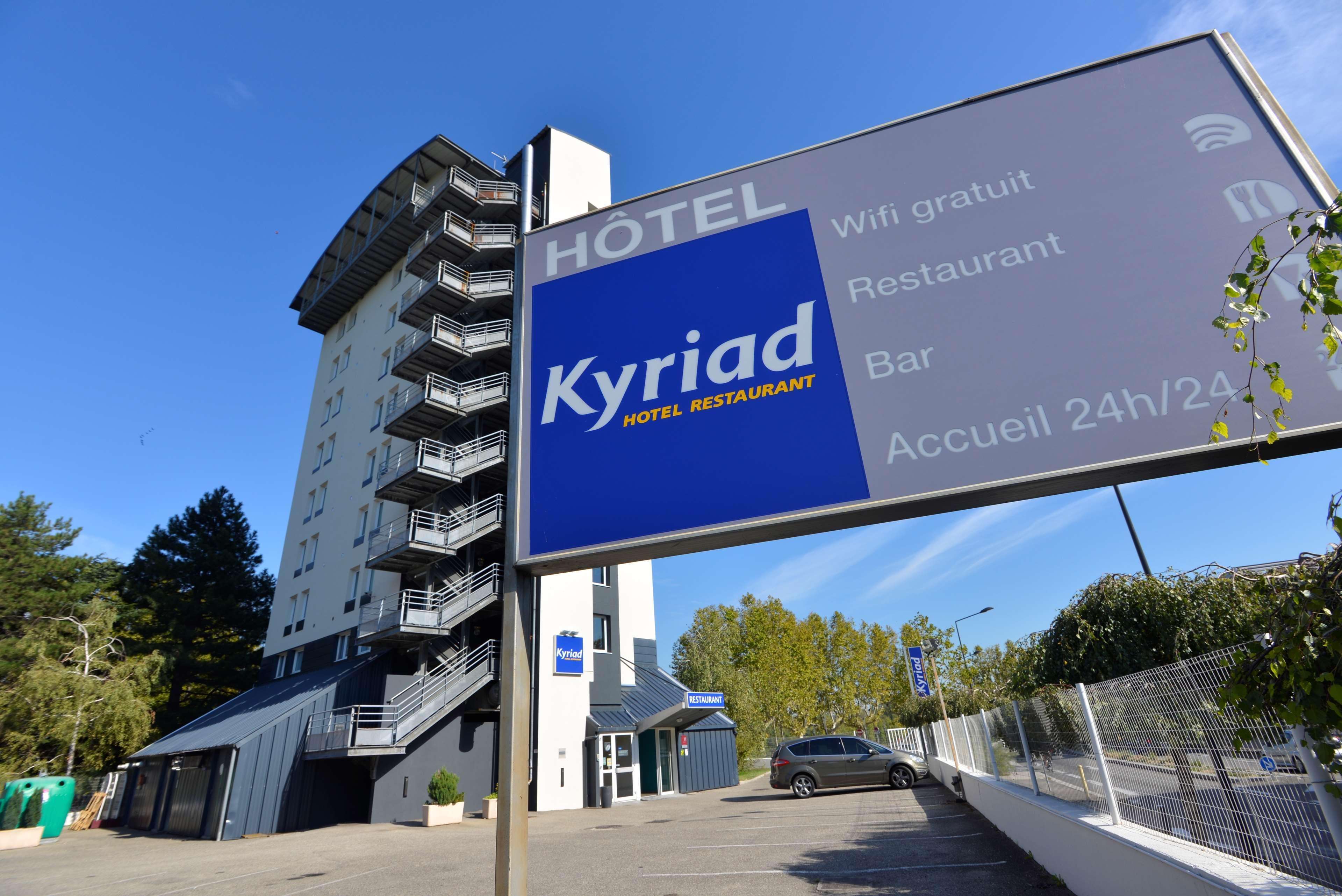 Kyriad Hotel Lyon Givors Zewnętrze zdjęcie