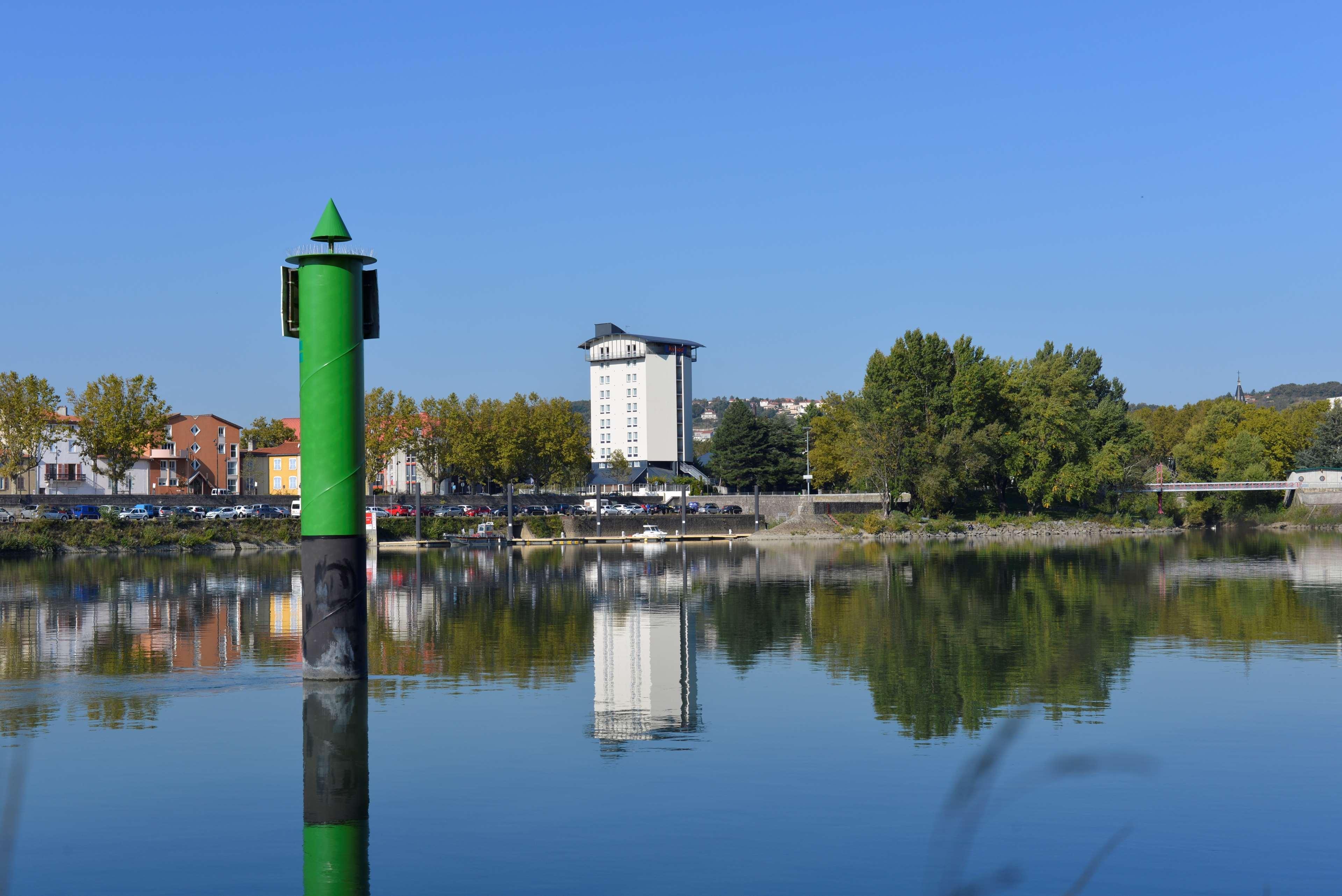 Kyriad Hotel Lyon Givors Zewnętrze zdjęcie