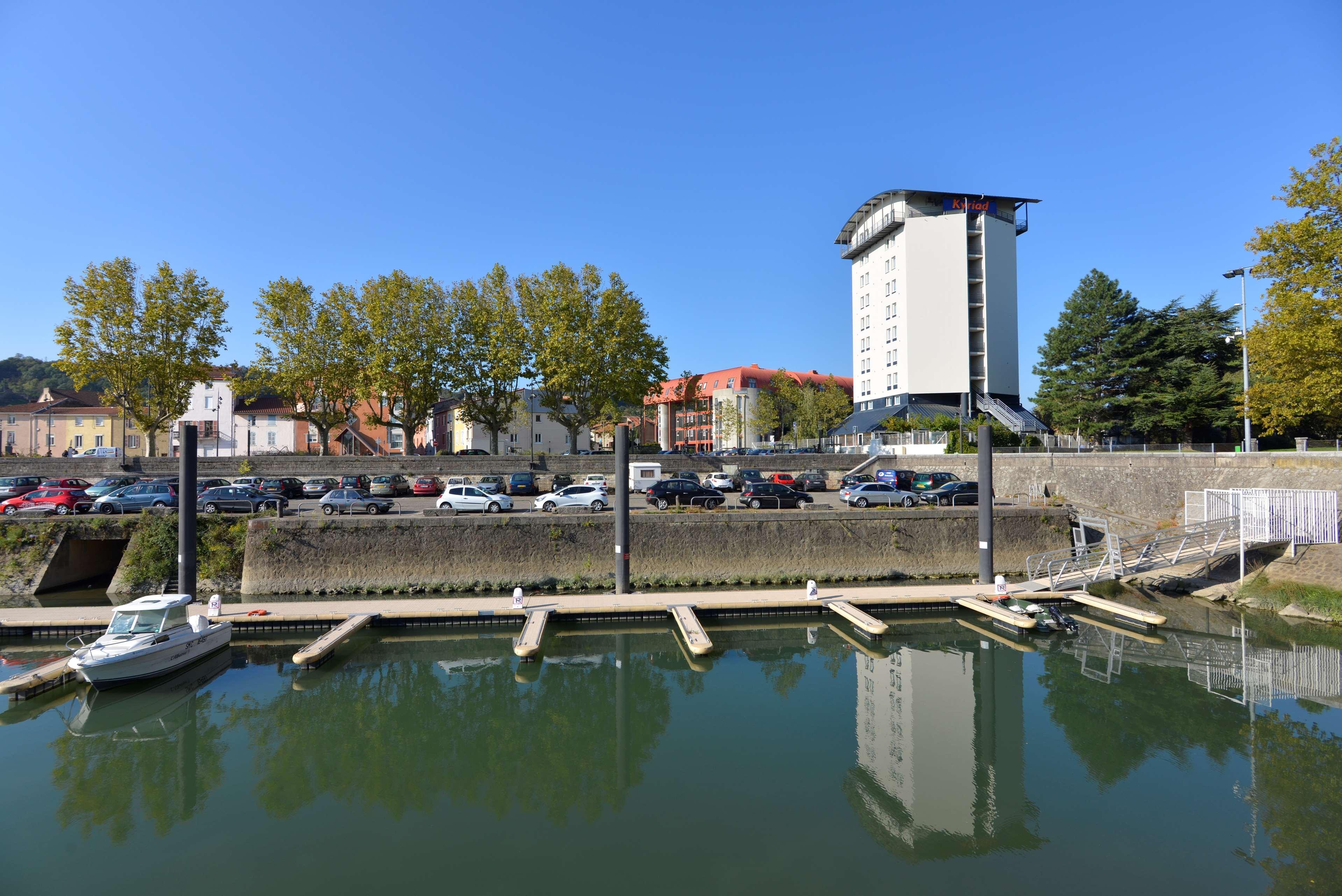 Kyriad Hotel Lyon Givors Zewnętrze zdjęcie